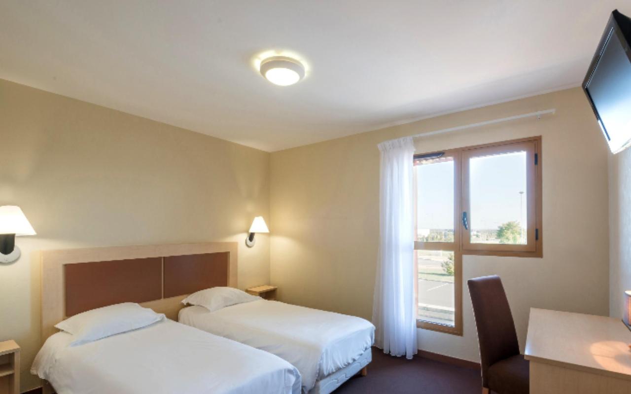 Cit'Hotel Talencia Thouars Exteriör bild