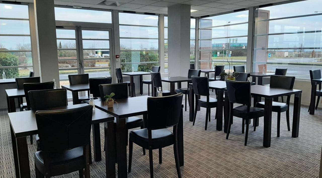 Cit'Hotel Talencia Thouars Exteriör bild