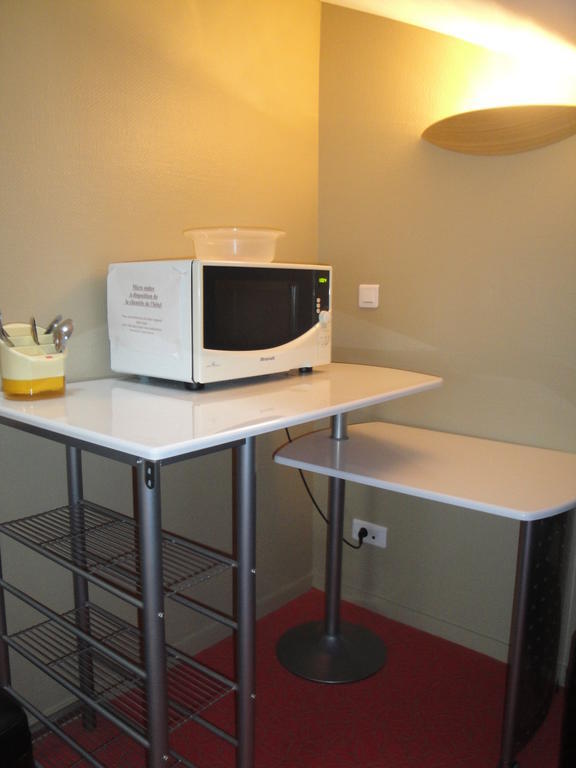Cit'Hotel Talencia Thouars Exteriör bild