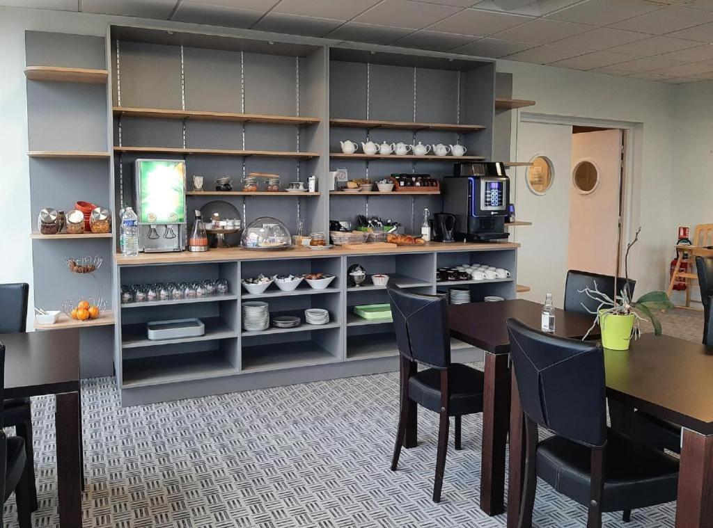 Cit'Hotel Talencia Thouars Exteriör bild