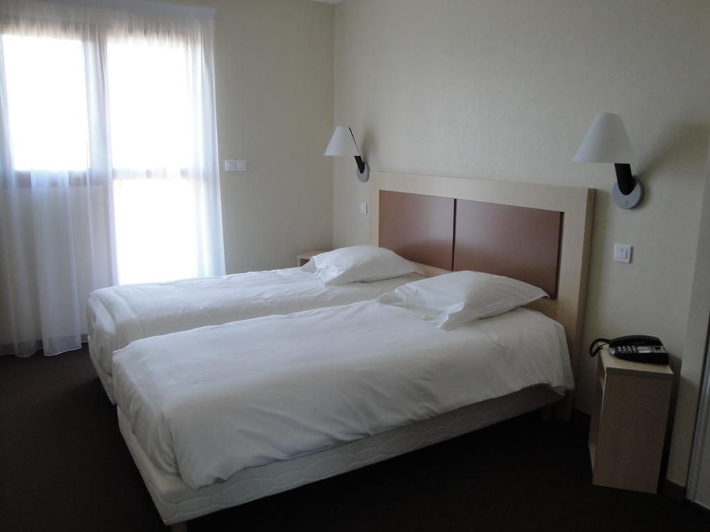 Cit'Hotel Talencia Thouars Rum bild
